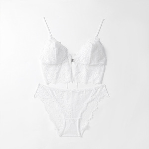 ชุดชั้นในสองชิ้นถักลายดอกไม้สุดเซ็กซี่ของผู้หญิงชุดชั้นในลูกไม้ชุดสั้น - Product Image 6