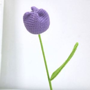 ดอกทิวลิปโครเชต์ทำมือขายส่ง สำหรับตกแต่งงานแต่งงาน วันวาเลนไทน์ ดอกไม้ประดิษฐ์ - Product Image 4