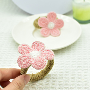 Anneau de serviette en tricot brodé style coréen, motif fleur à cinq pétales, faite main, petite marguerite, stock usine - Product Image 2