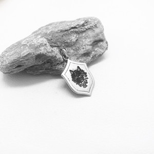 Yunnique – collier avec pendentif tête de loup pour hommes, en acier titane, bijoux de fête, Style Hip Hop - Product Image 3