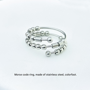 Bague de mode pour femme, bijoux fins, bague en acier inoxydable, bague plaquée or, bague de fiançailles, style rotatif - Product Image 2