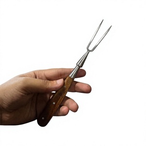 Juego de Cuchillos de Cocina Medievales Hechos a Mano para Minoristas - Product Image 3