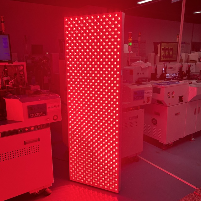 2026 New Design Customizable Wavelengths LED Red Light Infrared Panel Therapy Device for Whole Body Pain Relief