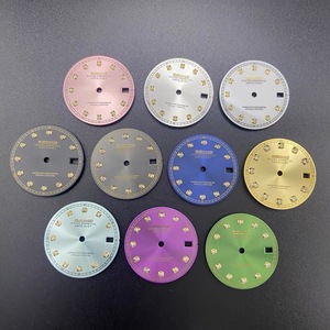 Pièces de montre modifiées, cadran soleil 28,5 mm avec index dorés incrustés de diamants, plusieurs options, compatible avec les mouvements NH35/36 - Product Image 1