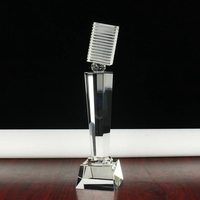 Trophée en cristal fantaisie personnalisé, vide, avec microphone, gravure, verre transparent irrégulier, plaque d'entreprise, étanche
