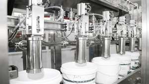 Máquina de Llenado y Pesaje Inteligente de 10-30L (Tipo Lineal/2/4/6/8 Cabezales) - Product Image 3