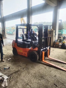Carretilla elevadora Toyota FD30 usada en Japón, FD30/FD50/FD80 usada en precio bajo - Product Image 5