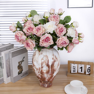 Roses artificielles 52 cm, fleurs en soie, haute simulation, décoration de mariage, décoration de salon - Product Image 1