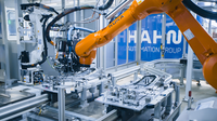 Station de travail d'automatisation intelligente personnalisée UKA KR70 R2100-2 avec vision 3D COGNEX et robots articulés à préhenseur personnalisé