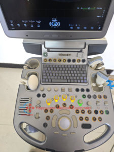 Échographe Doppler Couleur 4D d'<span class=keywords><strong>occasion</strong></span> Voluson S6 de qualité supérieure, idéal pour l'obstétrique de routine - Product Image 2
