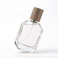 Flacon de parfum de luxe vide en verre de 100 ml, forme octogonale découpée au couteau, avec pulvérisateur à pompe et diffuseur à bâtonnets, estampage à chaud, parmi les plus vendus