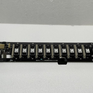 <span class=keywords><strong>Moore</strong></span> 16407-1-01 Plan arrière 10 emplacements Neuf d'origine En stock Automatisation industrielle Pac Contrôleur de programmation PLC dédié - Product Image 1