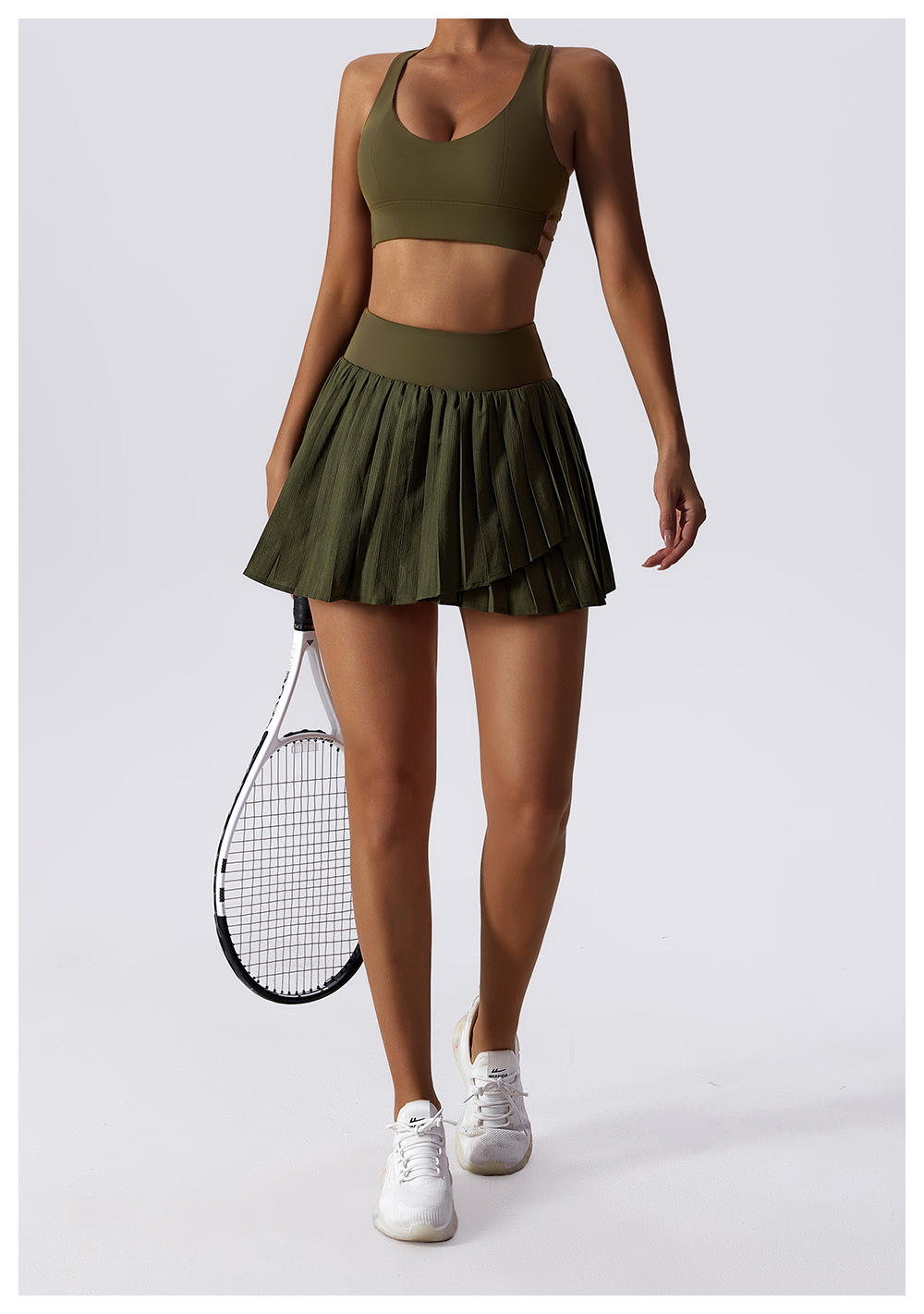 สีเขียวเข้ม