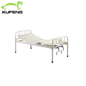 Lit médical simple en acier inoxydable Xufeng avec manivelle unique et dossier réglable pour les soins à domicile - Product Image 3