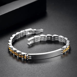 <span class=keywords><strong>Bracelet</strong></span> de <span class=keywords><strong>montre</strong></span> simple YF8121 en acier inoxydable à cinq perles de 6 mm pour femme, plaqué or 18 carats, étanche, en acier inoxydable, idéal pour un cadeau - Product Image 2