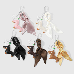 Porte-clés et pendentif de sac créatif en cuir multicolore tressé à la main, motif <span class=keywords><strong>Teckel</strong></span>, fleur et étoile - Product Image 2