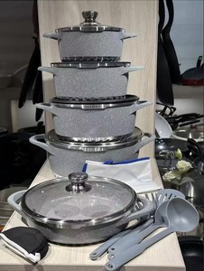 <span class=keywords><strong>Set</strong></span> da Cucina 17 Pezzi con Rivestimento in Granito, Pentole Antiaderenti, <span class=keywords><strong>Padelle</strong></span> con Coperchi in Vetro, Utensili e Grembiule - Product Image 1