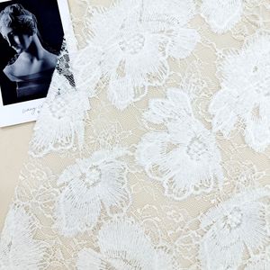 Proveedor de Telas: Tela de Encaje Floral Doble con Contorno, Malla con Patrón Floral <span class=keywords><strong>para</strong></span> Vestido de Noche, Fiesta o Novia - Product Image 5
