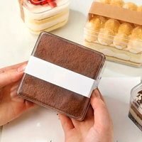 Conteneur carré transparent en PE pour gâteaux, tiramisu et desserts, emballage alimentaire jetable personnalisé en gros pour confiseries