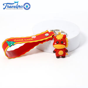 سلسلة مفاتيح كرتونية جديدة وجميلة لعيد الميلاد، قلادات عيد الميلاد ثلاثية الأبعاد من البلاستيك والمطاط مع حزام للمعصم - Product Image 6