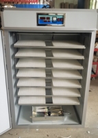Incubateur d'œufs automatique industriel avec une capacité de 2000 œufs de poulet, 1500 œufs de canard, 5000 œufs de caille