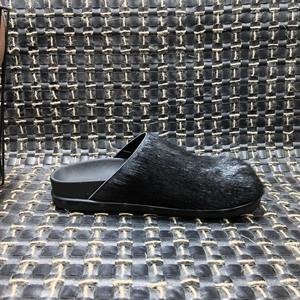 Pantuflas de Piel Planas y Cerradas, Estilo Casual, con Acabado Brillante, Cómodas y Lujosas para Todas las Temporadas, 2025 - Product Image 4