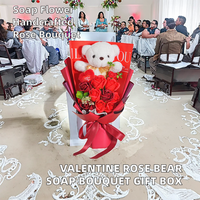 Grosir Terbaik 2026 Hari Valentine Modern Buatan Tangan Ramah Lingkungan Set Kotak Hadiah Buket Mawar Sabun Buatan Berbentuk Beruang Teddy