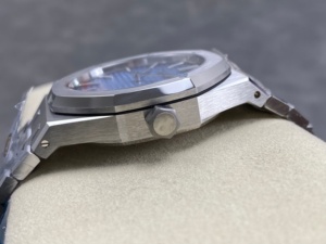 Reloj Mecánico de Buceo de Lujo, Super Calidad, Resistente al Agua, 41 mm, Fábrica DDF, Movimiento 4302, 15510, Peso 178 g, Color Azul Hielo - Product Image 6