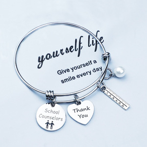 Suggerimenti per la scuola del giorno degli insegnanti bracciale in acciaio inossidabile regolabile insegnante Logo inciso regalo nuovi gioielli - Product Image 6