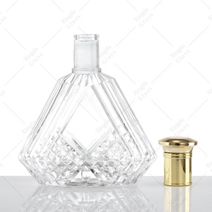 Botellas de vodka cuadradas azules de 520ml y 750ml personalizadas de China, contenedor de vodka de 1 litro con corcho único, uso de <span class=keywords><strong>Tequila</strong></span> - Product Image 4