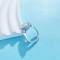 Anelli di Fidanzamento alla Moda con Diamante Sintetico Taglio Ovale Brillante in Platino Pt950 per Donne, Anelli di Moda con Diamanti