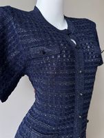 GX1649 Robe longue élégante en maille à manches courtes pour femme, col rond, boutonnée, de qualité supérieure, par un fournisseur de vêtements tendance