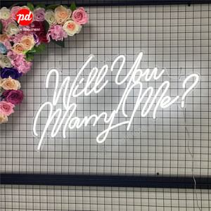 Insegne al Neon 'Mi Vuoi Sposare', Insegne LED al Neon per Matrimonio - Product Image 1