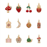 Pendentif léger de qualité supérieure, design insecte coloré, esthétique de niche, idéal pour un cadeau d'anniversaire, prêt à être expédié, vente en gros