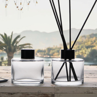 Etiquettes Personnelles Cubiques Personnalisées Huiles Hautement Concentrées 150ml Bouteille en Verre Transparent Noir Diffuseur de Roseau Senteurs de Lavande Rose