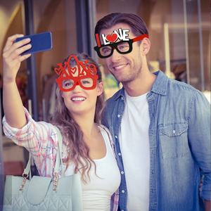 Vente en gros 2023 - Cadeaux de la Saint-Valentin, fournitures pour fêtes de mariage, décorations, accessoires pour photomaton, lunettes - Product Image 3
