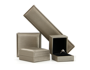 Wholesale High Quality Small Custom logo Plastic Jewelry <strong>Box</strong> <strong>Gift</strong> <strong>Box</strong> Packaging Leather Jewelry <strong>Box</strong> <strong>Bracelet</strong> - Product Image 5