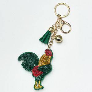 Porte-clés et breloque de sac en strass, motif Coq de Barcelos (Portugal), Coq porte-bonheur, avec cristal vert, souvenir de voyage, cadeau - Product Image 5