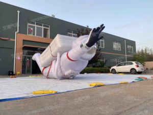 โมเดลนักบินอวกาศเป่าลมขนาดยักษ์สำหรับงานคาร์นิวัล  แบบจำลองนักบินอวกาศเป่าลมขนาดใหญ่สั่งทำพิเศษพร้อมไฟ - Product Image 3