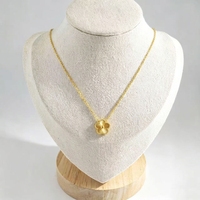 Colliers Rinhoo à fleurs dorées à cinq feuilles de trèfle pour femmes, en acier inoxydable 316L, plaqué or 18K, collier pour soirée, mode, usage quotidien, bijoux, cadeau