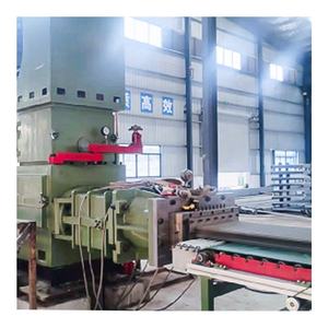 Matériel de fabrication de briques - Extrudeur à vide à double hélice vertical premium avec commande PLC - Product Image 6