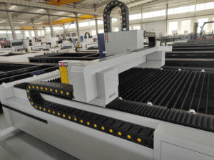 Raycus 1500W CE ファイバーレーザー切断機 3000*1500MM Raytools AC オールインワンマシン付き - Product Image 6