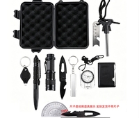Kit de survie, équipement et fournitures de survie, trousse de premiers soins, sac bandoulière, kit d'urgence avec tente, sac de survie, cadeaux pour hommes et femmes