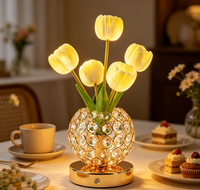 Lampe de chevet Tulipe, lumière d'ambiance de luxe décorative, disponible en plusieurs couleurs, lampe de table pour chambre à coucher, lampe de chevet de style européen, lumière d'ambiance en cristal, cadeau