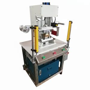 Ligne de production de moules en tube faits à la main petite machine de fabrication de savon en barre comp automatique - Product Image 1