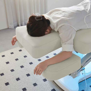 <span class=keywords><strong>Table</strong></span> et lit <span class=keywords><strong>de</strong></span> massage professionnels pour salon <span class=keywords><strong>de</strong></span> beauté, mobilier moderne <span class=keywords><strong>de</strong></span> luxe, 4 moteurs, base blanche, lit <span class=keywords><strong>de</strong></span> spa électrique pour soins du visage avec éclairage - Product Image 4