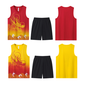 Ensemble de sport personnalisable avec motif de dragon chinois, comprenant un maillot sans manches à col en V et un short noir - Product Image 1