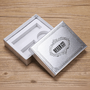 Scatola Rigida in Carta con Coperchio e Base Personalizzati per Profumi e Candele, con Imbottitura in Schiuma, Confezione Espositiva per Vendita all'Ingrosso e al Dettaglio - Product Image 2