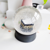 Globe à eau musulman Kaaba 100 mm personnalisé en résine et verre, boule à neige avec fleurs artificielles, modèle de décoration intérieure, thème musical, bâtiment