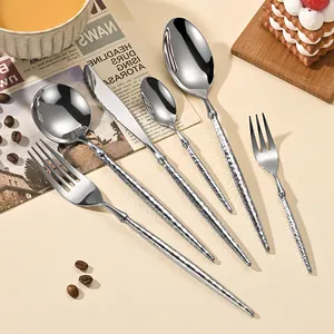 Sendok garpu Set, alat makan berlapis perak mewah Stainless Steel Vintage peralatan makan Barat emas Stainless Steel pisau sendok garpu Set